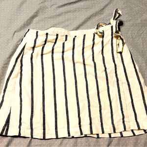 Abercrombie & fitch front wrap skirt
